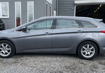 Hyundai i40 295.000 km 3.990 &euro; Euskirchen 53881