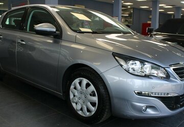 Peugeot 308 1.2 PureTech 110 Active - AHK - 71.312 km 9.980 &euro; Euskirchen 53881