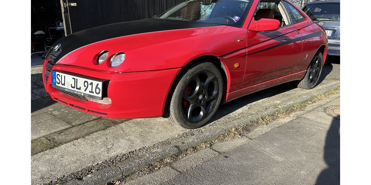 Alfa Romeo GTV 163.050 km 3.200 &euro; Bonn 53111