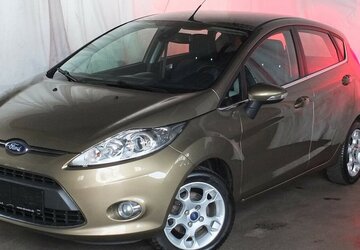 Ford Fiesta TITANIUM KLIMAAUTOMATIK RÜCKFAHRKAMERA 115.395 km 5.908 &euro; Köln 50858