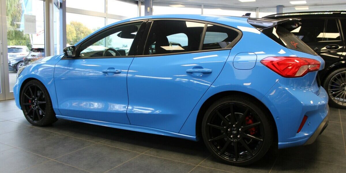 Ford Focus 2.3 EcoBoost ST Edition - 1. Hand - 97.428 km 21.980 &euro; Euskirchen 53881