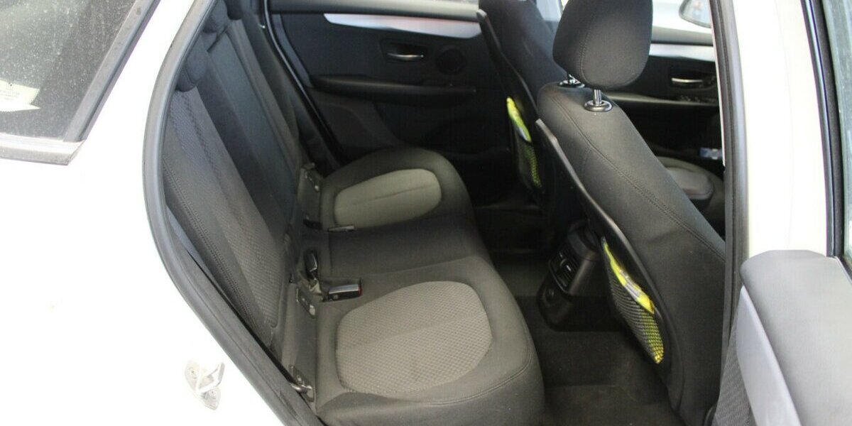 BMW 218 Active Tourer Aut. Advantage 78.050 km 13.980 &euro; Euskirchen 53881