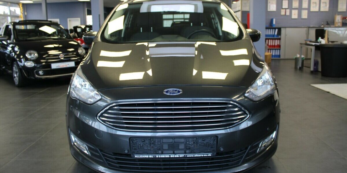 Ford Grand C-Max 1.0 EcoBoost Titanium - 7-Sitzer - 91.290 km 12.480 &euro; Euskirchen 53881