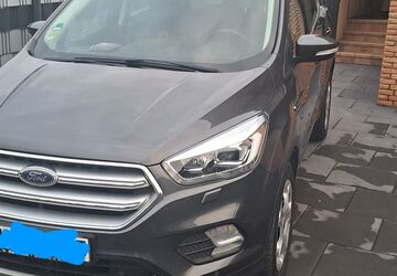 Ford Kuga 110.000 km 11.600 &euro; Euskirchen 53881