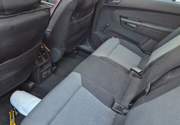 Opel Zafira 181.000 km 2.600 &euro; Köln 51145