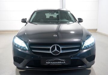Mercedes-Benz C 300 59.557 km 28.790 &euro; Hürth bei Köln 50354