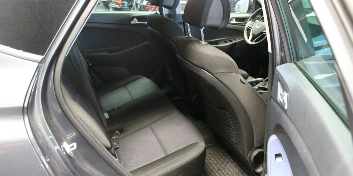 Hyundai Tucson 1.6 GDI 2WD Intro Edition 111.400 km 12.980 &euro; Euskirchen 53881