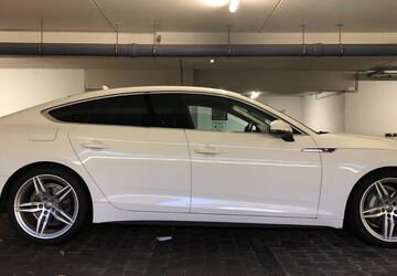 Audi A5 210.000 km 18.300 &euro; Koln 51105