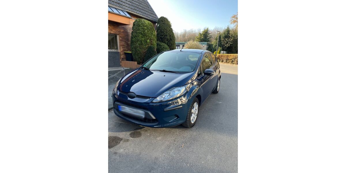 Ford Fiesta 217.900 km 2.100 &euro; Hürth 50354