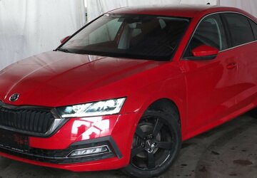 Skoda Octavia KUNDENAUFTRAG: STYLE NAVI BLUETOOTH PARKPI 53.254 km 19.904 &euro; Köln 50858