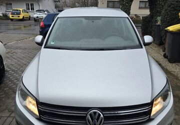 VW Tiguan 152.000 km 10.500 &euro; Eitorf 53783