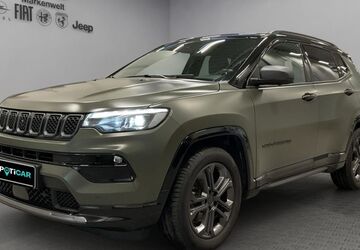 Jeep Compass 61.500 km 21.900 &euro; Bornheim 53332