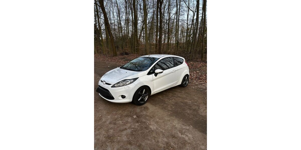 Ford Fiesta 132.800 km 4.300 &euro; Brühl 50321
