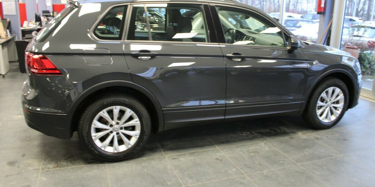 VW Tiguan 1.4 TSI BMT Trendline - AHK - 71.108 km 15.980 &euro; Euskirchen 53881