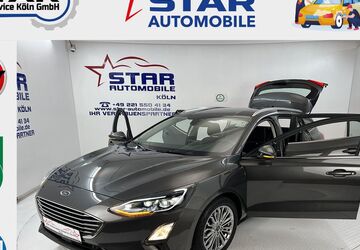 Ford Focus 85.639 km 16.690 &euro; Köln 50739