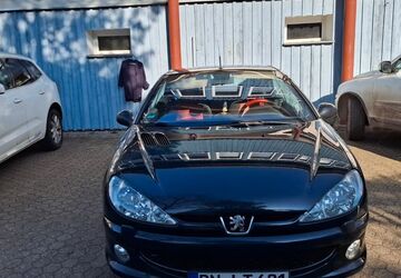 Peugeot 206 185.151 km 1.990 &euro; Bonn 53225