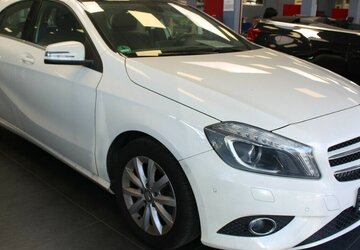Mercedes-Benz A 180 Style - Panorama - Navi - Xenon - 105.500 km 11.980 &euro; Euskirchen 53881