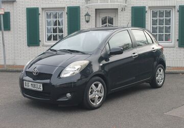 Toyota Yaris 160.000 km 4.750 &euro; Köln 50739