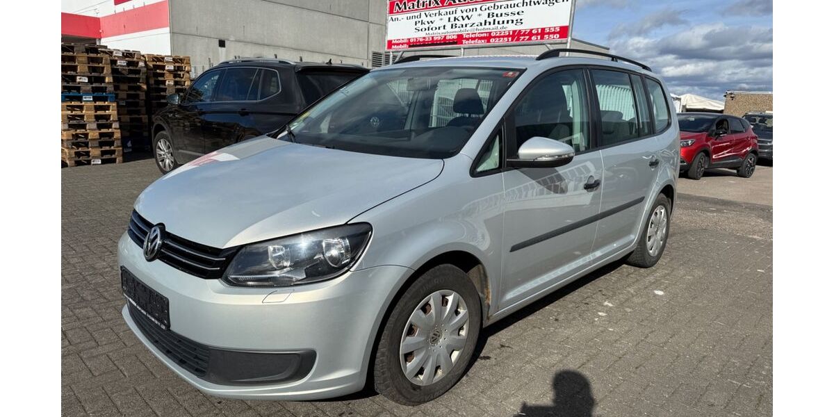 VW Touran 202.000 km 4.599 &euro; Euskirchen 53879