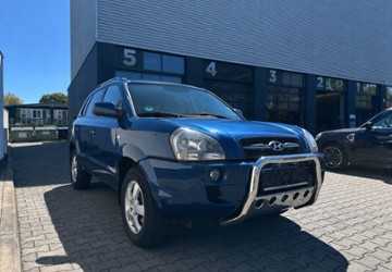 Hyundai TUCSON 218.000 km 3.350 &euro; Bonn 53175