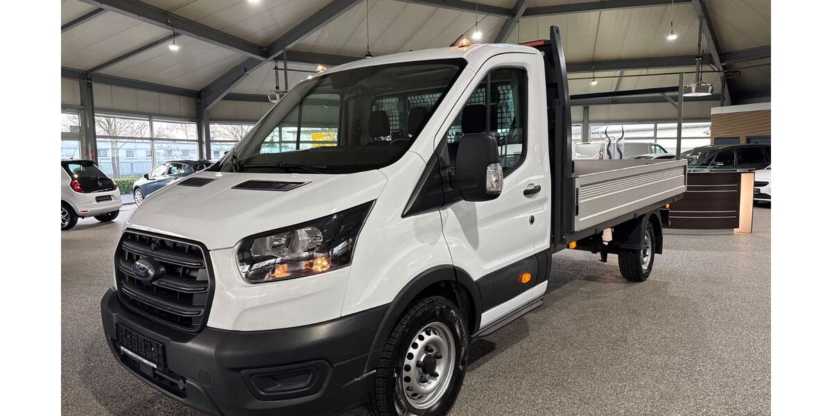 Ford Transit Custom 26.164 km 22.890 &euro; Troisdorf 53842