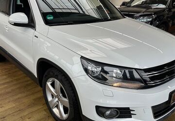 VW Tiguan 105.728 km 11.900 &euro; Sankt Augustin 53757