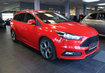 Ford Focus 118.724 km 13.980 &euro; Euskirchen 53881
