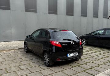 Mazda 2 82.300 km 5.700 &euro; Köln 50829