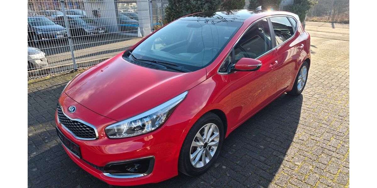 Kia ceed / Ceed 95.000 km 11.950 &euro; Wesseling 50389