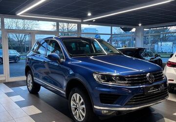 VW Touareg 296.071 km 12.950 &euro; Köln 51103