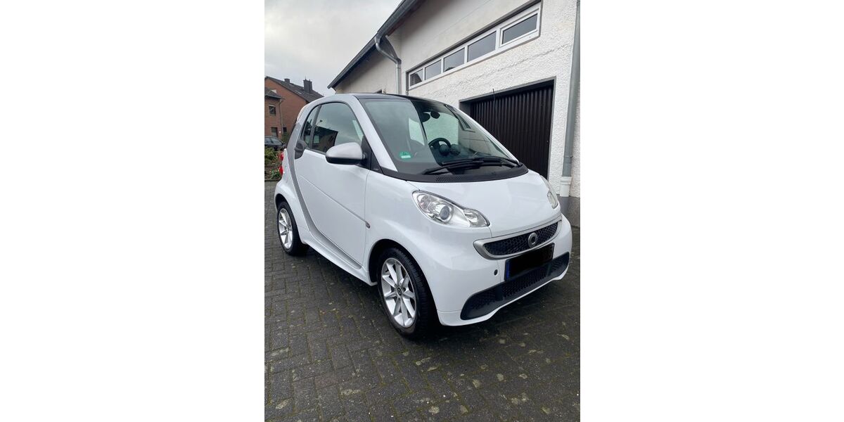 Smart ForTwo 47.400 km 7.500 &euro; Bornheim 53332
