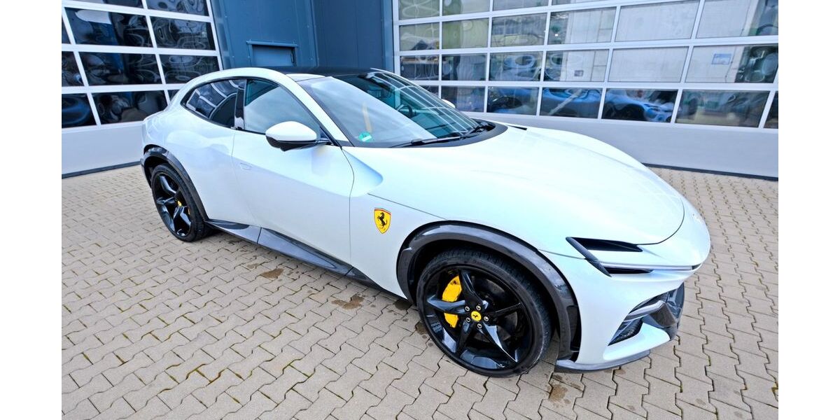 Ferrari Purosangue 13.800 km 499.990 &euro; Bad Honnef 53604