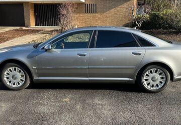 Audi A8 295.000 km 9.470 &euro; Brühl 50321