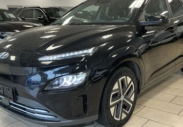 Hyundai KONA 30.942 km 18.470 &euro; Bonn 53227