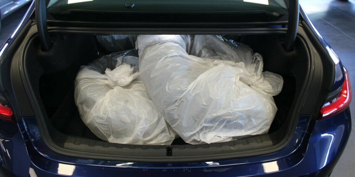 BMW 318 318d Advantage 1.HAND LED - Navi - Shz. 102.245 km 19.980 &euro; Euskirchen 53881