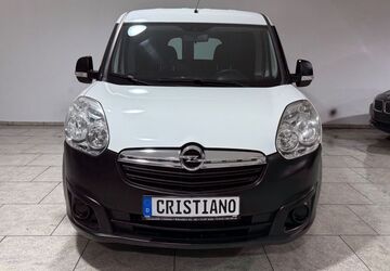 Opel Combo 105.658 km 5.499 &euro; Köln 51107