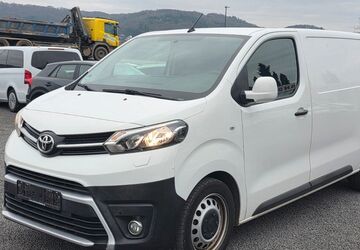 Toyota Proace (Verso) 74.000 km 13.990 &euro; Oberwinter 53424