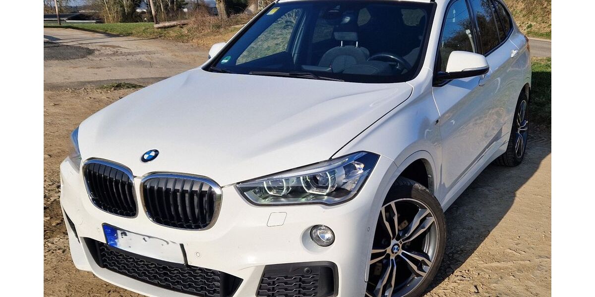 BMW X1 160.000 km 17.450 &euro; Berg 53505