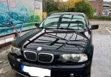 BMW 323 262.600 km 3.300 &euro; Bonn 53229