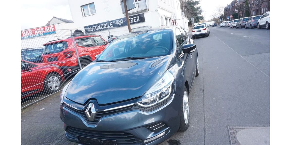 Renault Clio 133.000 km 6.999 &euro; Köln 51143