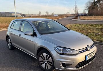VW Golf 31.000 km 15.000 &euro; Meckenheim 53340