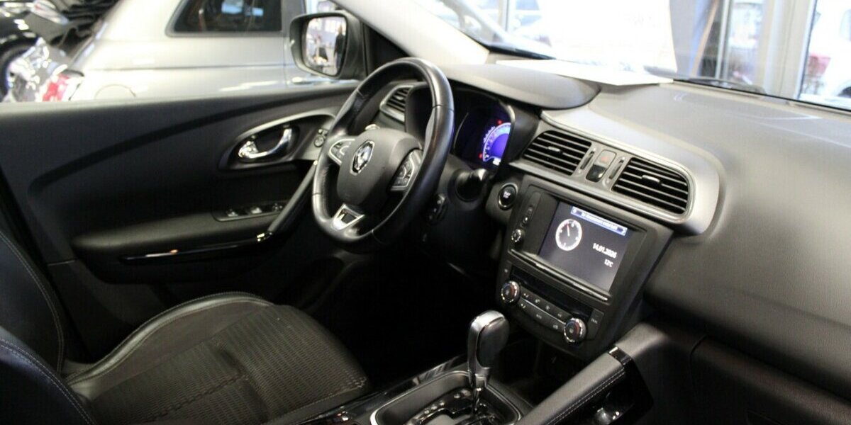 Renault Kadjar Energy TCe 130 EDC LIMITED 90.915 km 12.980 &euro; Euskirchen 53881