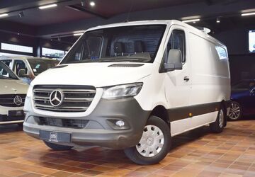 Mercedes-Benz Sprinter 1.601.956 km 18.990 &euro; Bonn 53177