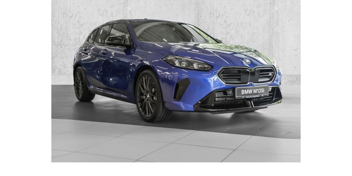 BMW M135 7.510 km 49.990 &euro; Köln Süd 50968