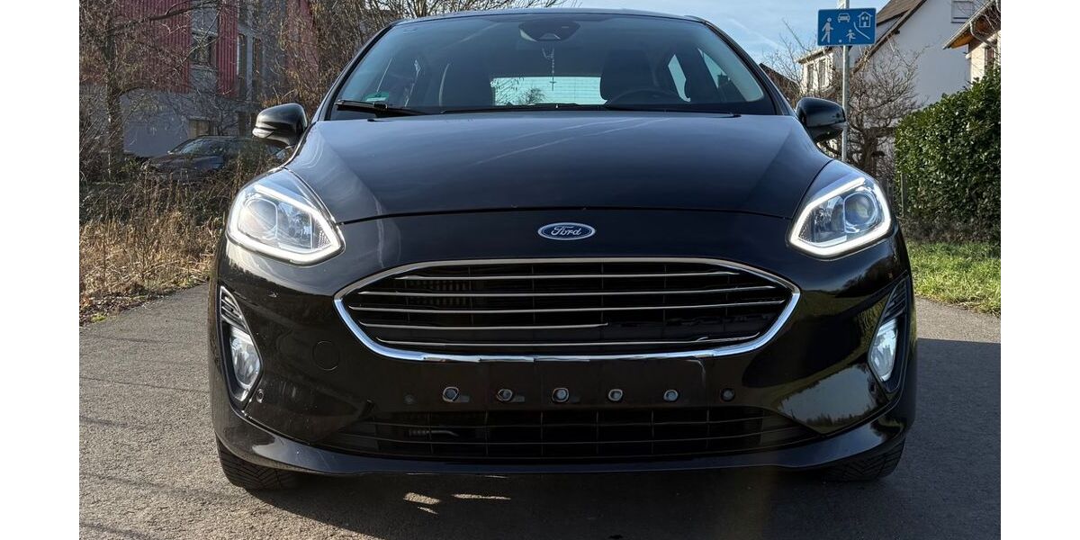 Ford Fiesta 102.000 km 9.100 &euro; Bonn 53229