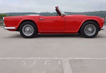 Triumph TR4 36.890 km 24.900 &euro; Königswinter 53639