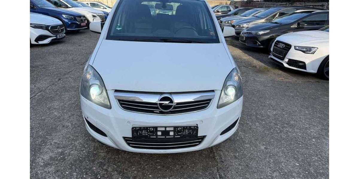 Opel Zafira 206.000 km 2.999 &euro; Bonn 53123