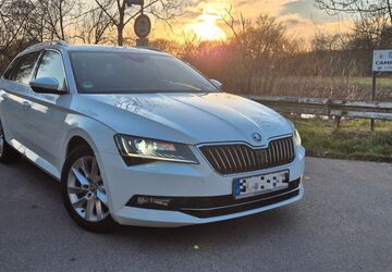 Skoda Superb 175.000 km 15.900 &euro; Lohmar 53797