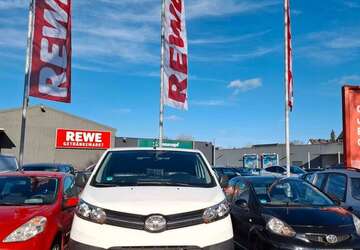Toyota Proace 123.849 km 11.995 &euro; Köln 51107