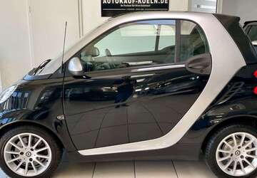 Smart forTwo 58.679 km 7.990 &euro; Köln 51067